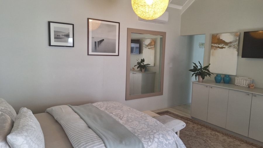 5 Bedroom Property for Sale in Port Owen Western Cape